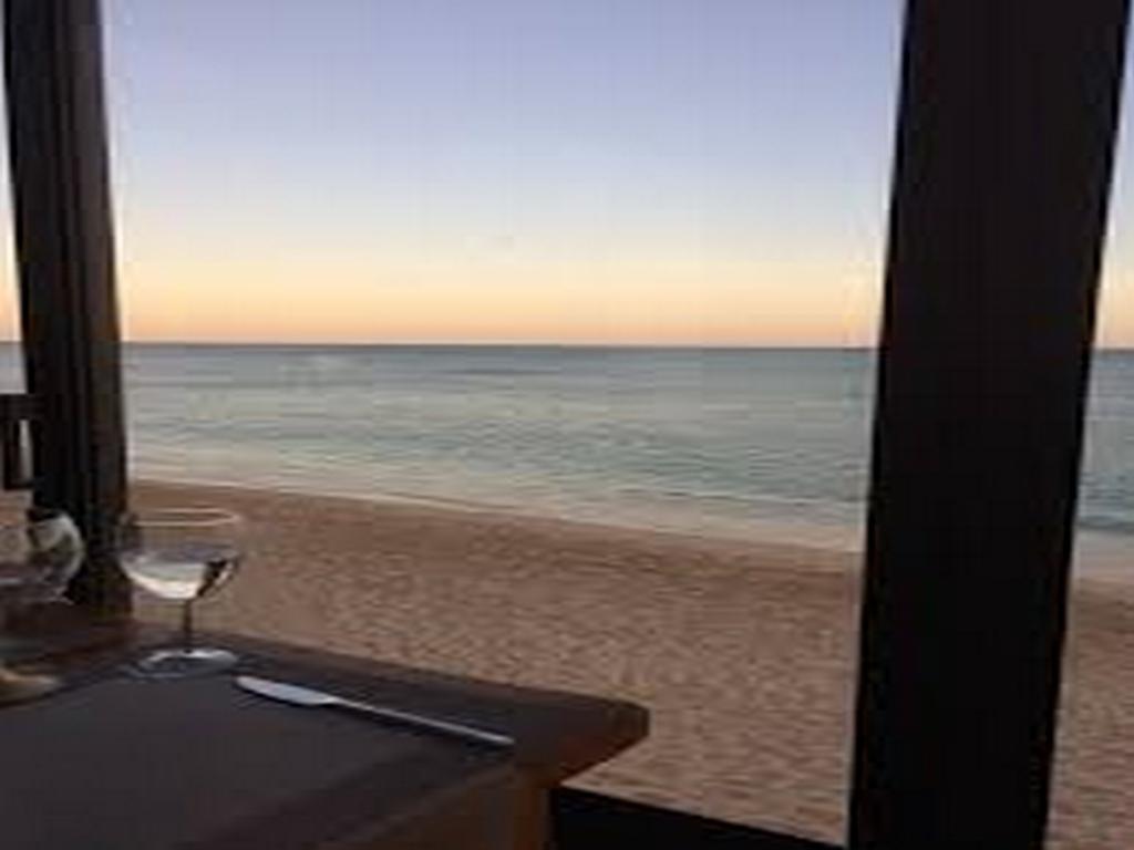 Apartamento Pe Na Areia, อาร์มาซอง เด เปรา ภายนอก รูปภาพ